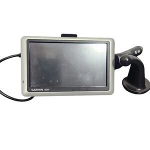 Garmin NUVI 52LM GPS with 5" Touch Screen Lifetime Maps